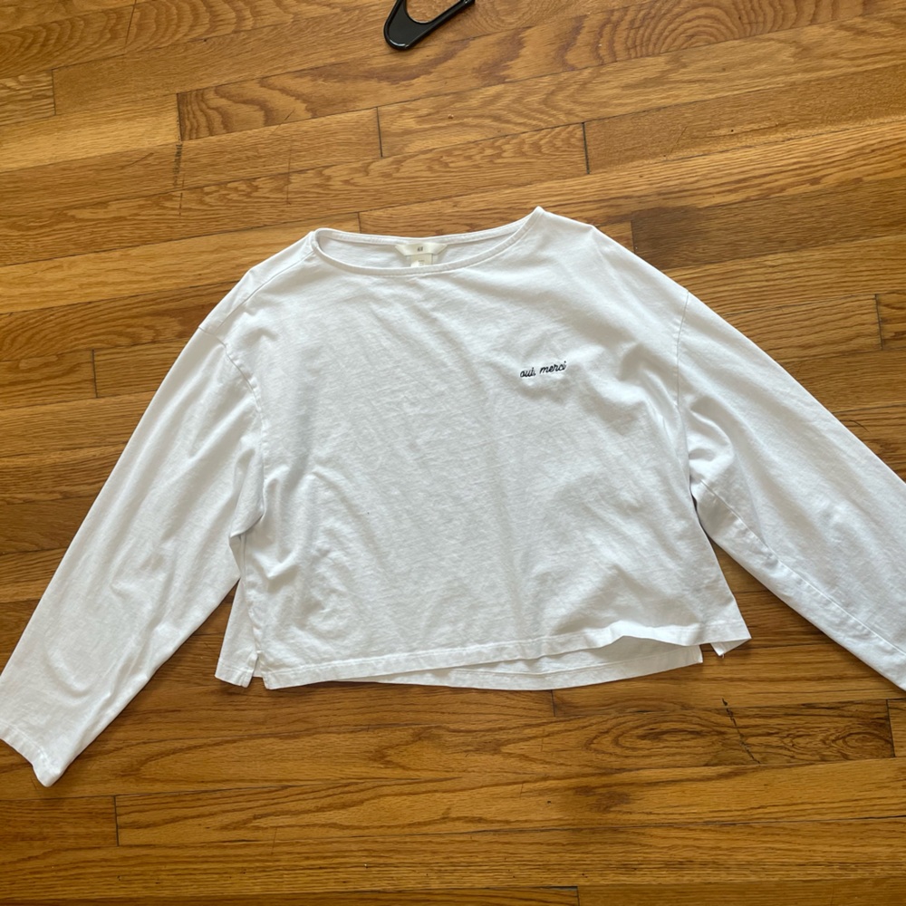 H&M cropped white long sleeve tee, size small
